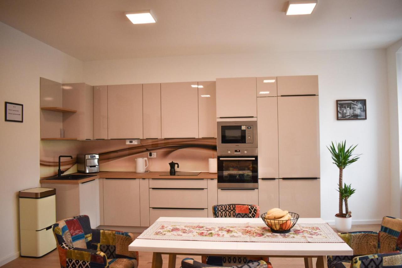 Apartment Anna Rijeka Bagian luar foto