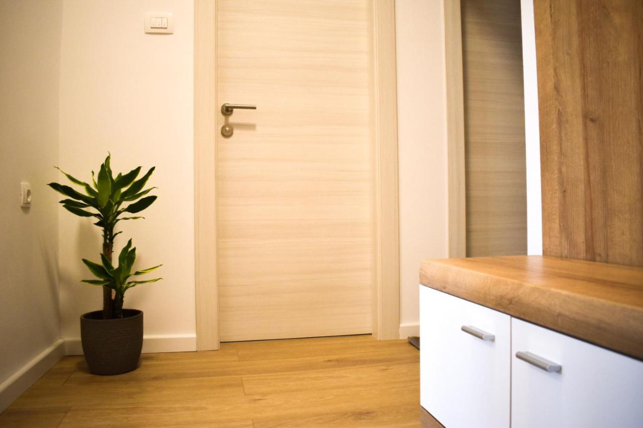 Apartment Anna Rijeka Bagian luar foto